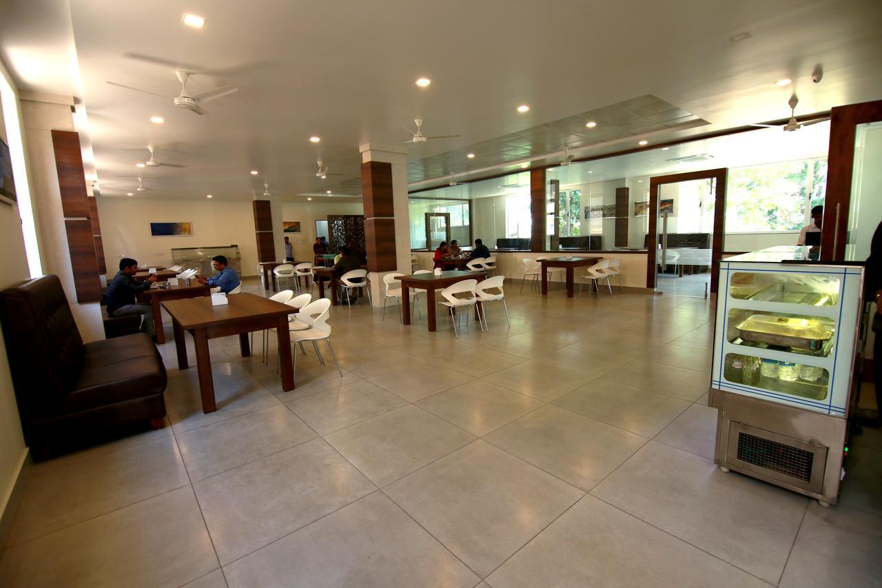 מלון חסן Palguni Residency מראה חיצוני תמונה